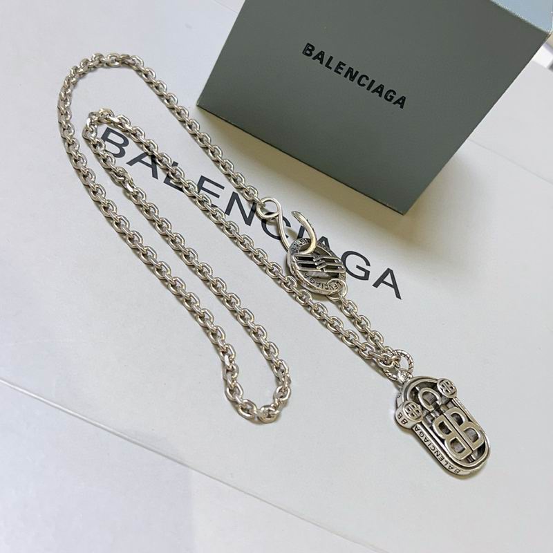 Balenciaga Necklace 06yxh44